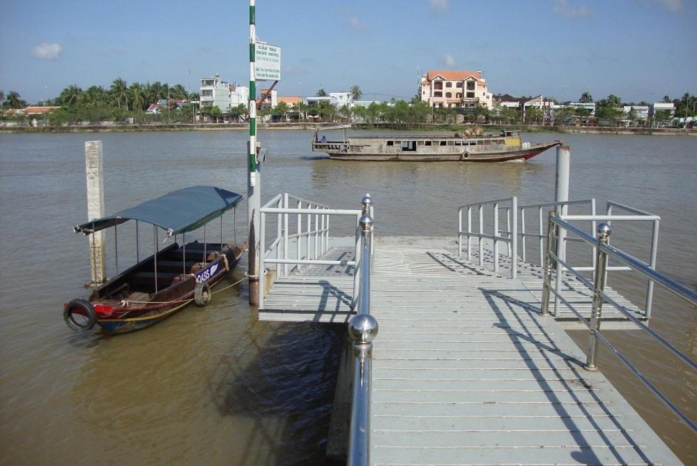 Отель Oasis Ben Tre Экстерьер фото